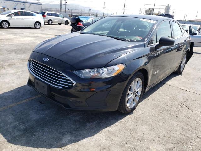 FORD FUSION SE 2019 with VIN 3FA6P0LU3KR199994 - Photo from auction