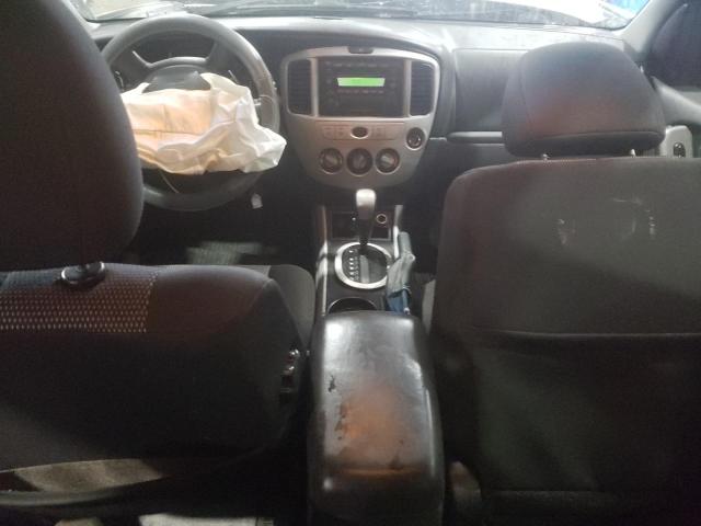 Photo 8 from auction – 2005 MAZDA TRIBUTE S with VIN 4F2CZ94195KM32026