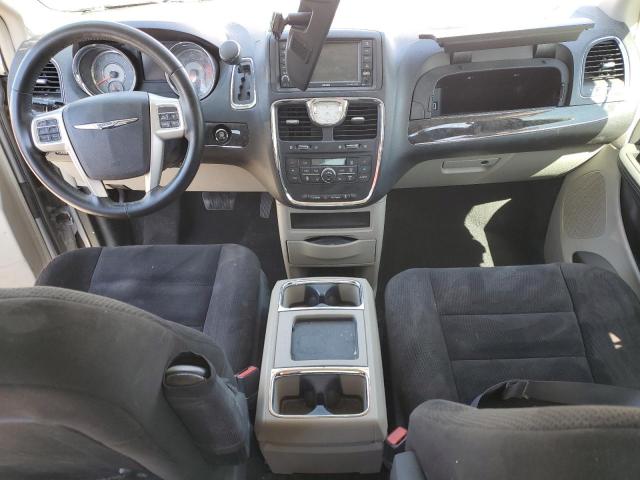 Photo 8 from auction – 2014 CHRYSLER TOWN & COU with VIN 2C4RC1BG8ER463919