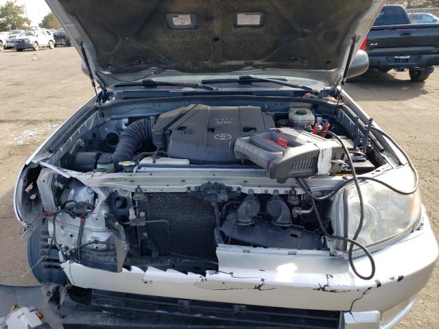 Photo 12 from auction – 2004 TOYOTA 4RUNNER SR with VIN JTEBU14R348016319