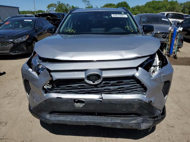 Photo 5 from auction – 2021 TOYOTA RAV4 LE with VIN 2T3H1RFV8MC148777