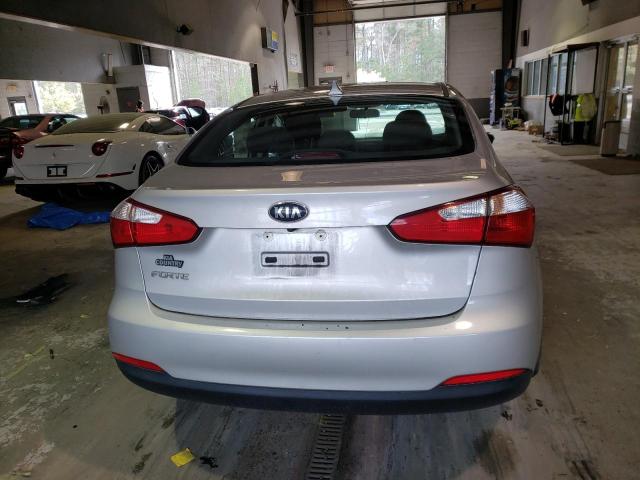 Photo 6 from auction – 2016 KIA FORTE LX with VIN KNAFX4A60G5528129