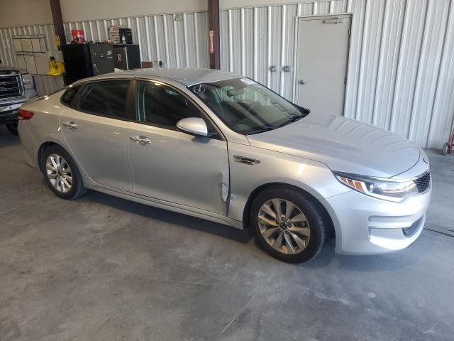 Photo 4 from auction – 2016 KIA OPTIMA LX with VIN 5XXGT4L32GG017278