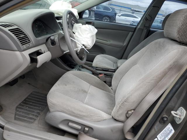 Photo 7 from auction – 2003 TOYOTA CAMRY LE with VIN 4T1BF32K63U555017