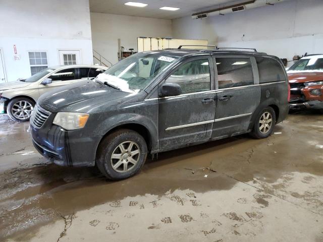 CHRYSLER TOWN & COU 2013 with VIN 2C4RC1BG8DR630830 - Photo from auction