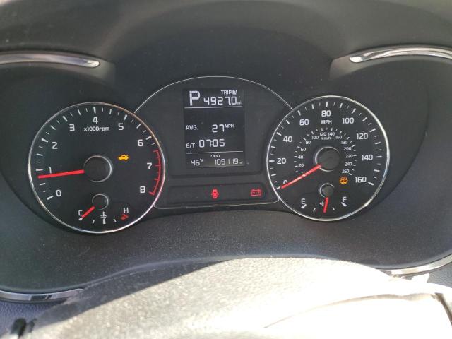 Photo 9 from auction – 2018 KIA FORTE LX with VIN 3KPFK4A74JE184729