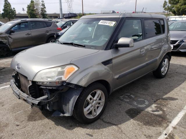 KIA SOUL + 2010 with VIN KNDJT2A20A7189149 - Photo from auction