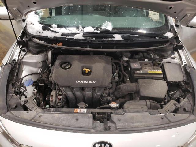 Photo 11 from auction – 2017 KIA FORTE LX with VIN 3KPFL4A79HE092426
