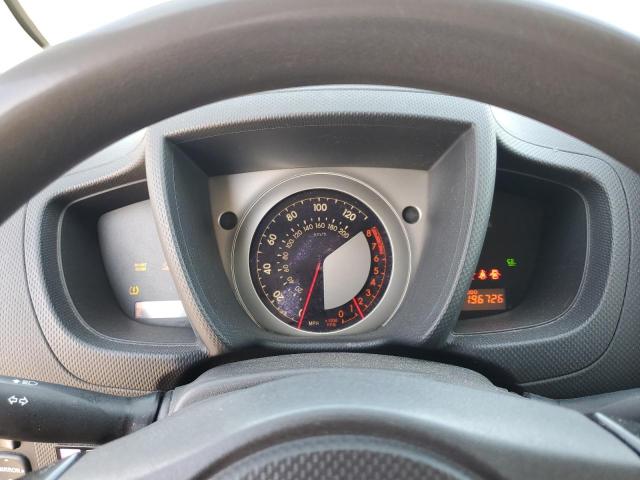 Photo 9 from auction – 2009 TOYOTA SCION XD with VIN JTKKU10499J050515