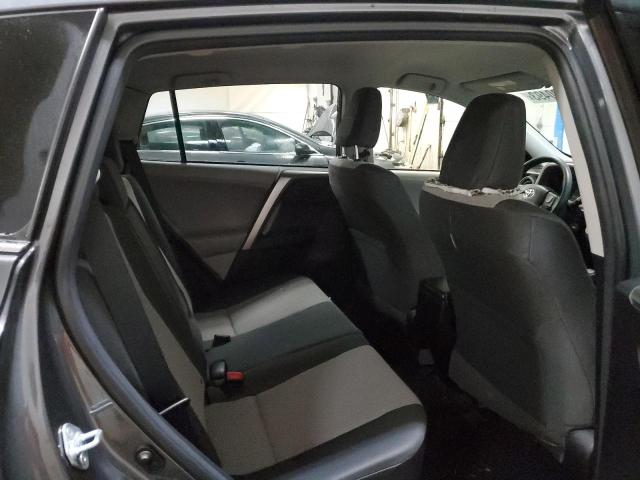 Photo 11 from auction – 2013 TOYOTA RAV4 LE with VIN JTMBFREV6DD024429