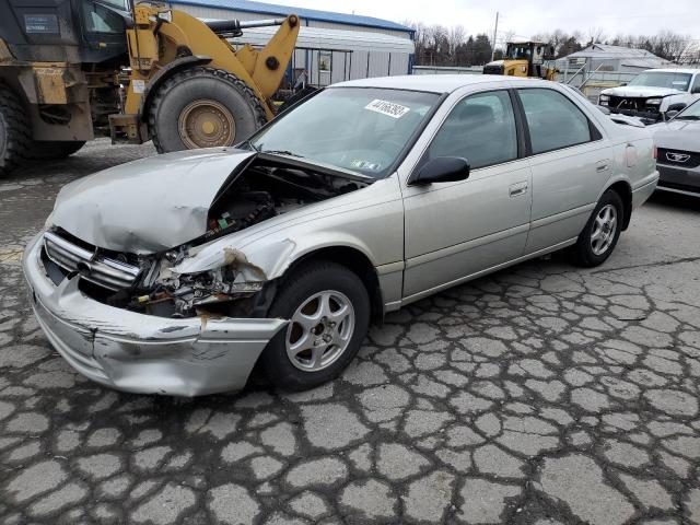 TOYOTA CAMRY LE 2000 with VIN 4T1BF22K9YU113690 - Photo from auction