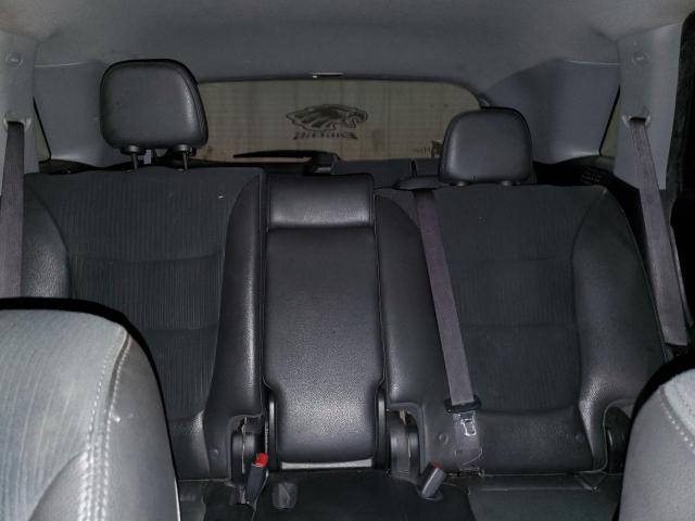 Photo 10 from auction – 2011 KIA SORENTO EX with VIN 5XYKUDA29BG119957