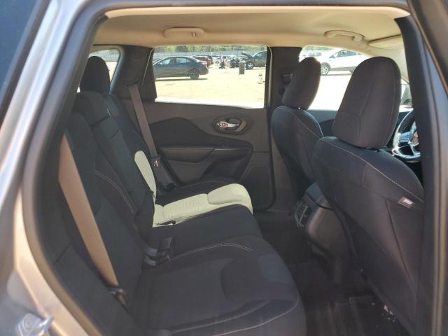 Photo 11 from auction – 2017 JEEP CHEROKEE L with VIN 1C4PJLCB5HW511142