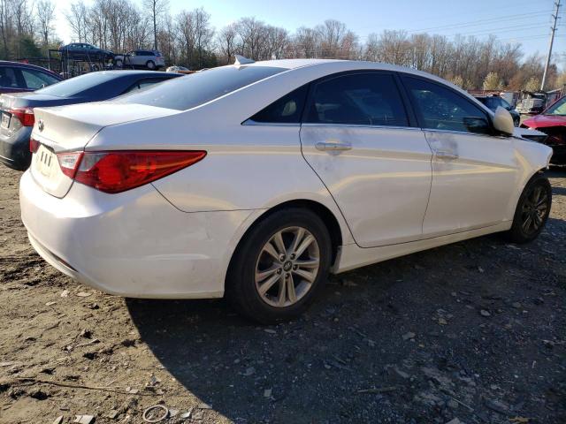 Photo 3 from auction – 2013 HYUNDAI SONATA GLS with VIN 5NPEB4AC5DH748803