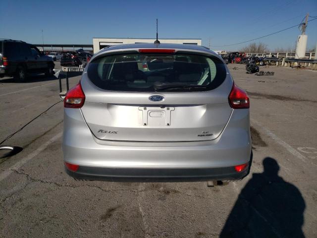 Photo 6 from auction – 2015 FORD FOCUS SE with VIN 1FADP3K27FL289047