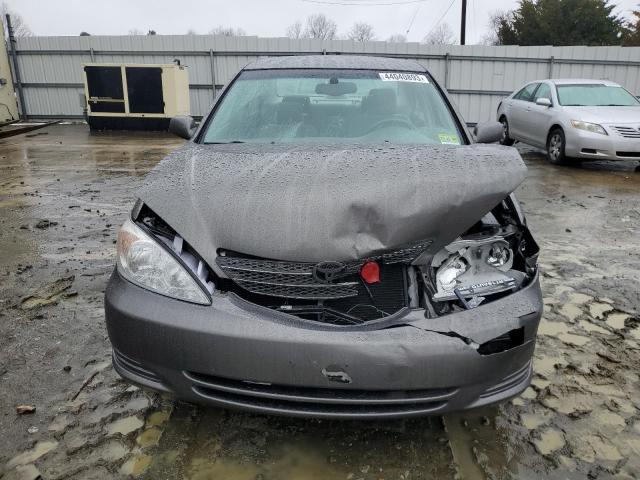 Photo 5 from auction – 2004 TOYOTA CAMRY LE with VIN 4T1BF32K34U571905