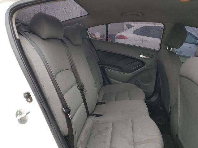 Photo 10 from auction – 2017 KIA FORTE LX with VIN 3KPFK4A74HE052743