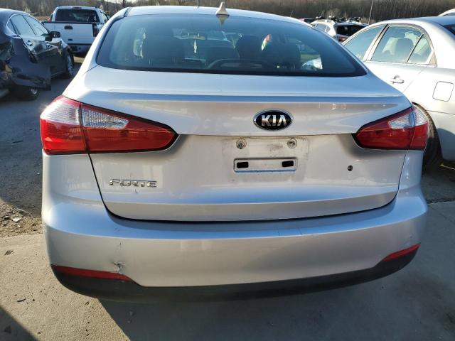 Photo 6 from auction – 2015 KIA FORTE LX with VIN KNAFK4A62F5291575