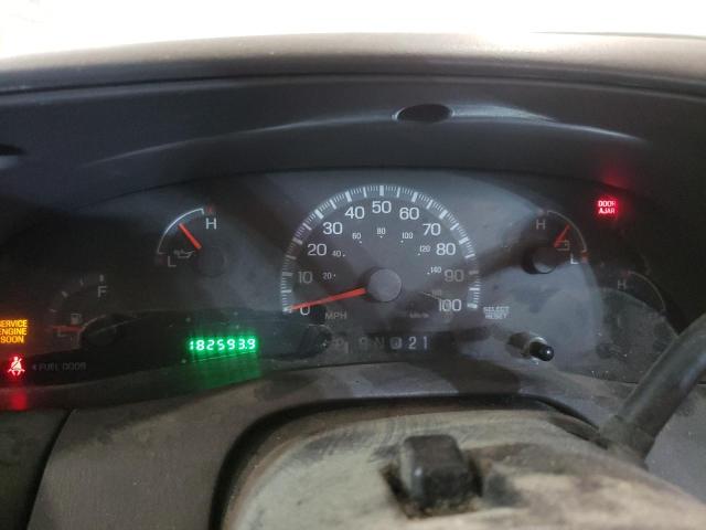 Photo 9 from auction – 2002 FORD F150 with VIN 1FTRF18W72KB04366