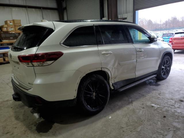 Photo 3 from auction – 2019 TOYOTA HIGHLANDER with VIN 5TDJZRFH5KS627062