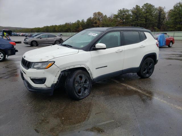 JEEP COMPASS LA 2019 with VIN 3C4NJDBB0KT653636 - Photo from auction