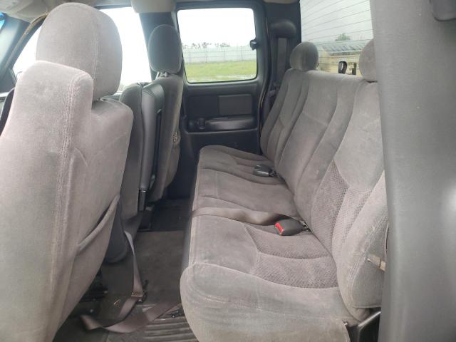 Photo 10 from auction – 2003 CHEVROLET SILVERADO with VIN 1GCEC19TX3Z267937