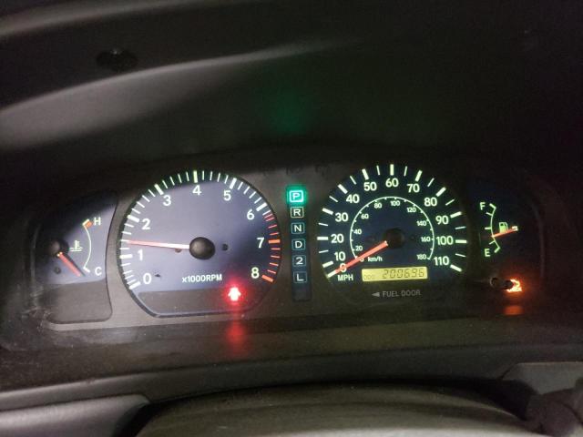 Photo 9 from auction – 2002 TOYOTA SIENNA LE with VIN 4T3ZF13C82U499355