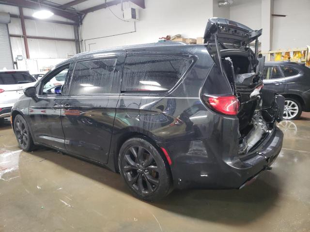 Photo 2 from auction – 2018 CHRYSLER PACIFICA T with VIN 2C4RC1EG8JR364488