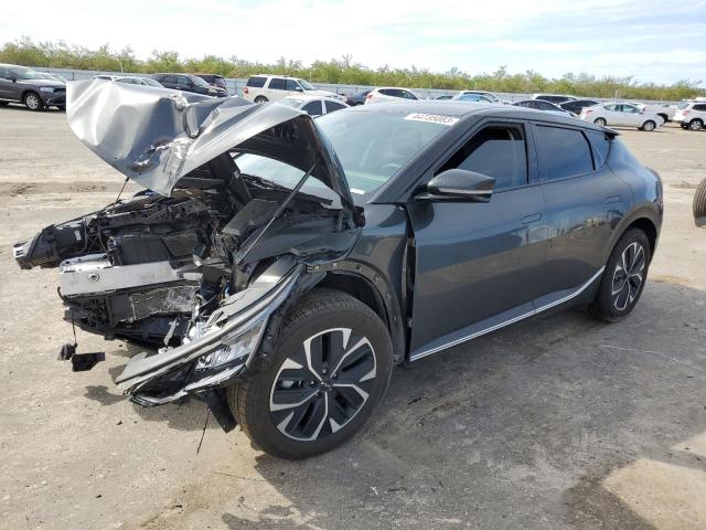 KIA EV6 LIGHT 2022 con VIN KNDC34LAXN5039740 - Foto de la subasta