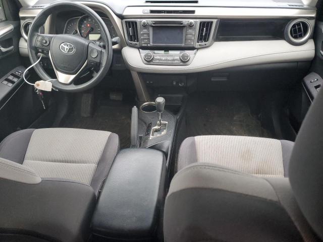 Photo 8 from auction – 2015 TOYOTA RAV4 XLE with VIN JTMRFREV0FJ047840