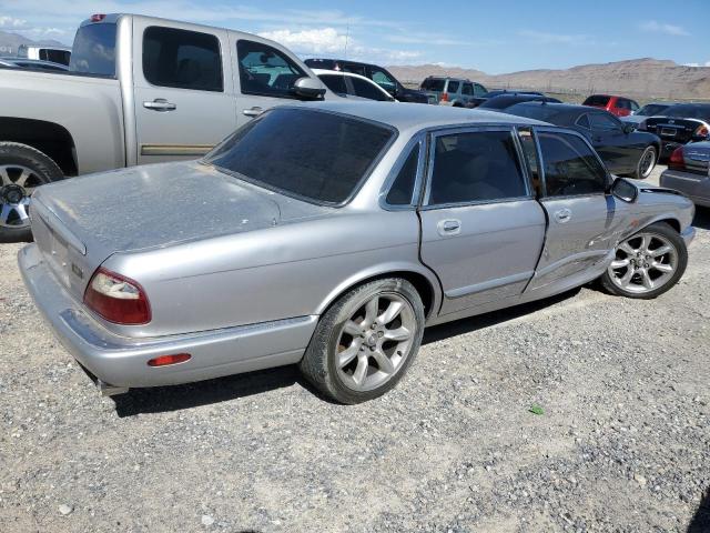 Photo 3 from auction – 2000 JAGUAR XJR with VIN SAJDA15B7YMF12958