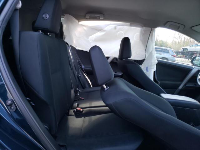Photo 11 from auction – 2018 TOYOTA RAV4 LE with VIN 2T3ZFREV8JW445937