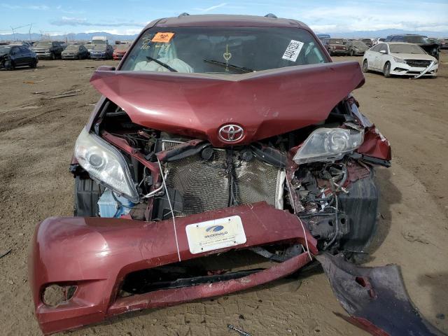 Photo 5 from auction – 2015 TOYOTA SIENNA XLE with VIN 5TDDK3DC1FS127587
