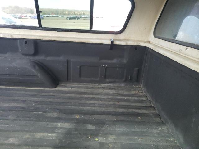 Photo 10 from auction – 2002 CHEVROLET SILVERADO with VIN 1GCEC14W12Z267440