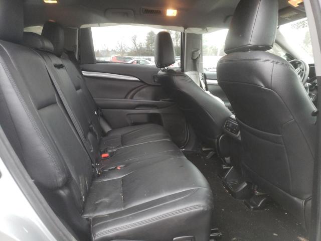 Photo 11 from auction – 2017 TOYOTA HIGHLANDER with VIN 5TDBZRFH3HS458284