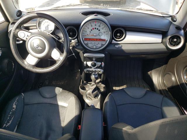 Photo 8 from auction – 2010 MINI COOPER CLU with VIN WMWML3C56ATX51893