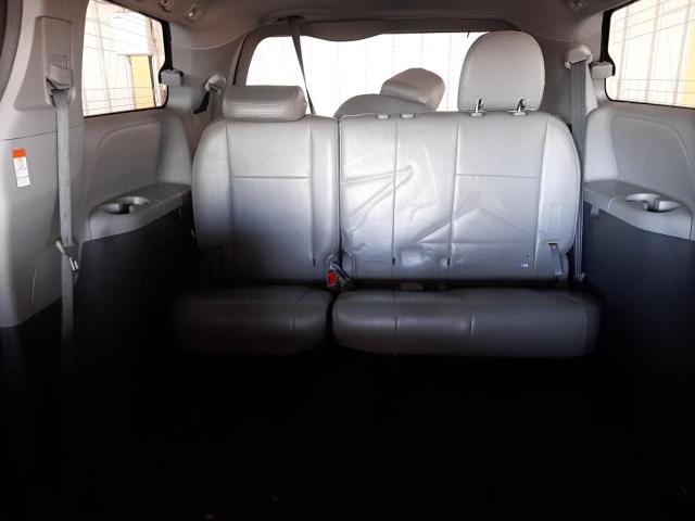 Photo 10 from auction – 2018 TOYOTA SIENNA L with VIN 5TDZZ3DC8JS952407