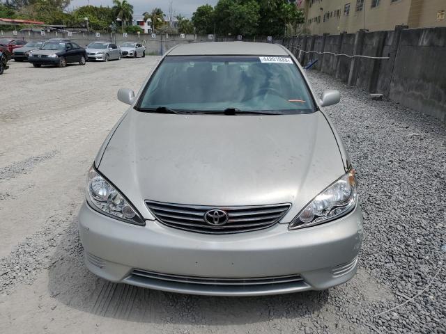 Photo 5 from auction – 2005 TOYOTA CAMRY LE with VIN 4T1BE32K75U067040