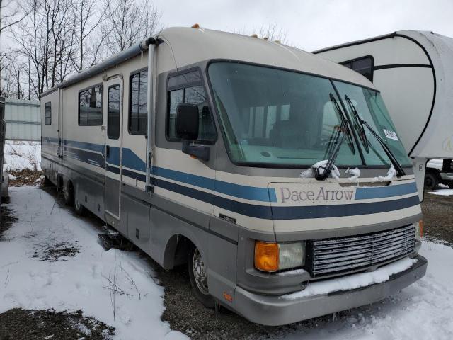 FLEE PACE ARROW 1993 with VIN 1GBKP37N6P3317320 - Photo from auction