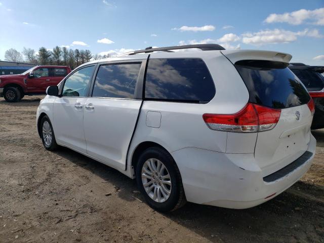 Photo 2 from auction – 2011 TOYOTA SIENNA XLE with VIN 5TDYK3DC5BS098283