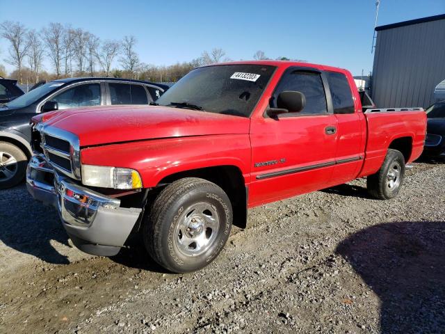 DODGE RAM 1500 2000 with VIN 1B7HC13Y2YJ100351 - Photo from auction