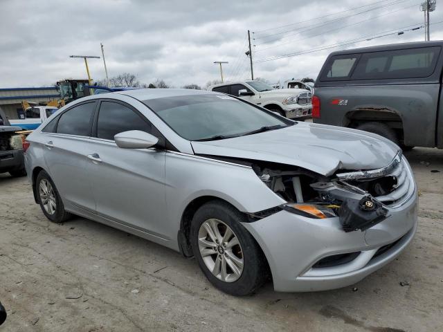 Photo 4 from auction – 2012 HYUNDAI SONATA GLS with VIN 5NPEB4AC1CH421667