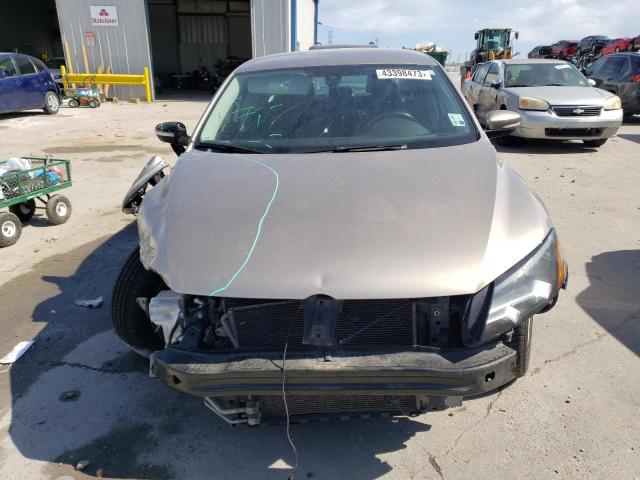 Photo 5 from auction – 2015 VOLKSWAGEN PASSAT SE with VIN 1VWBS7A33FC017528