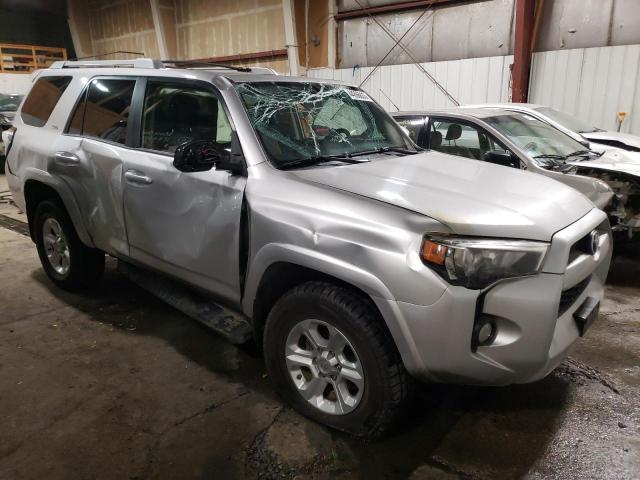 Photo 4 from auction – 2016 TOYOTA 4RUNNER SR with VIN JTEBU5JR8G5326385