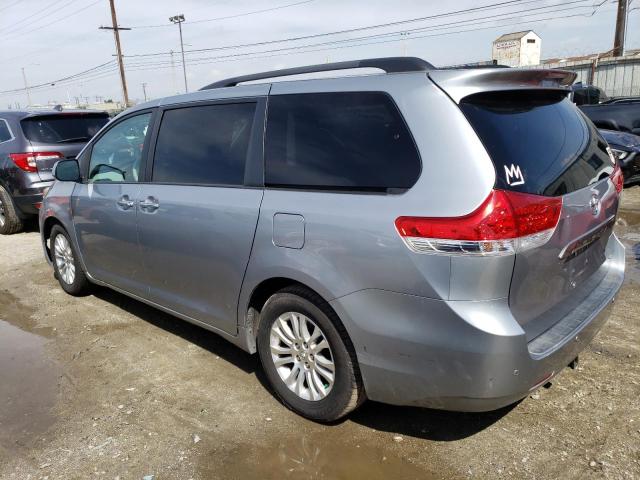 Photo 2 from auction – 2011 TOYOTA SIENNA XLE with VIN 5TDYK3DC0BS117791