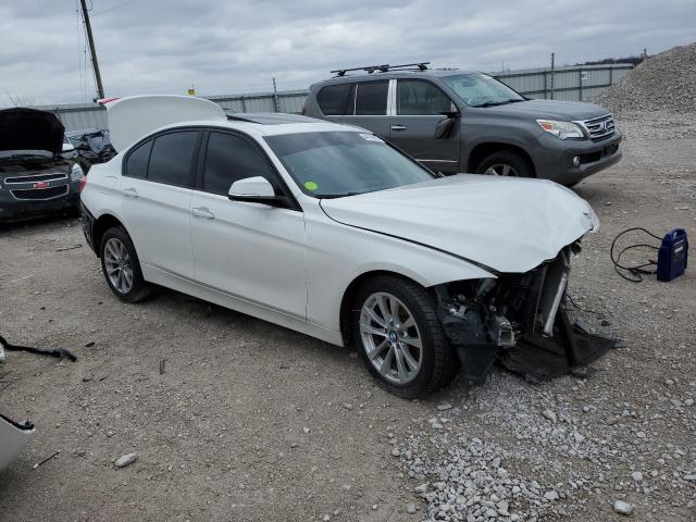 Foto 4 de la subasta – 2018 BMW 320 XI con VIN WBA8E5G53JNU47863