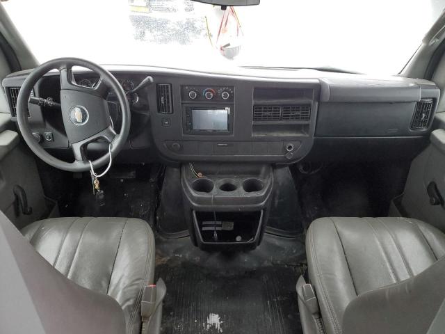 Photo 8 from auction – 2010 CHEVROLET EXPRESS G1 with VIN 1GCUHAD45A1123575