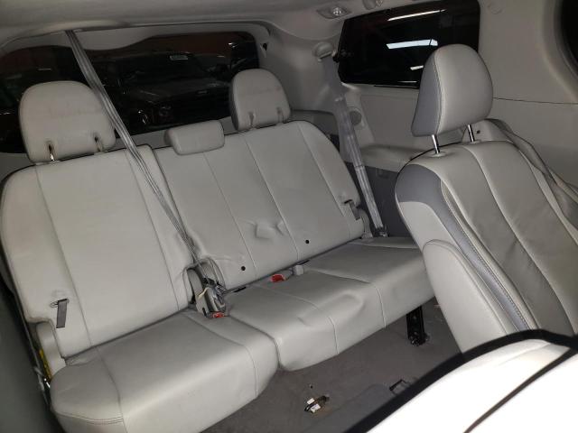 Photo 11 from auction – 2011 TOYOTA SIENNA XLE with VIN 5TDDK3DC0BS002848