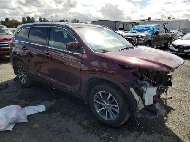 Photo 4 from auction – 2018 TOYOTA HIGHLANDER with VIN 5TDJZRFH3JS858718