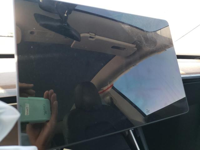 Photo 9 from auction – 2020 TESLA MODEL Y with VIN 5YJYGDEE7LF032167